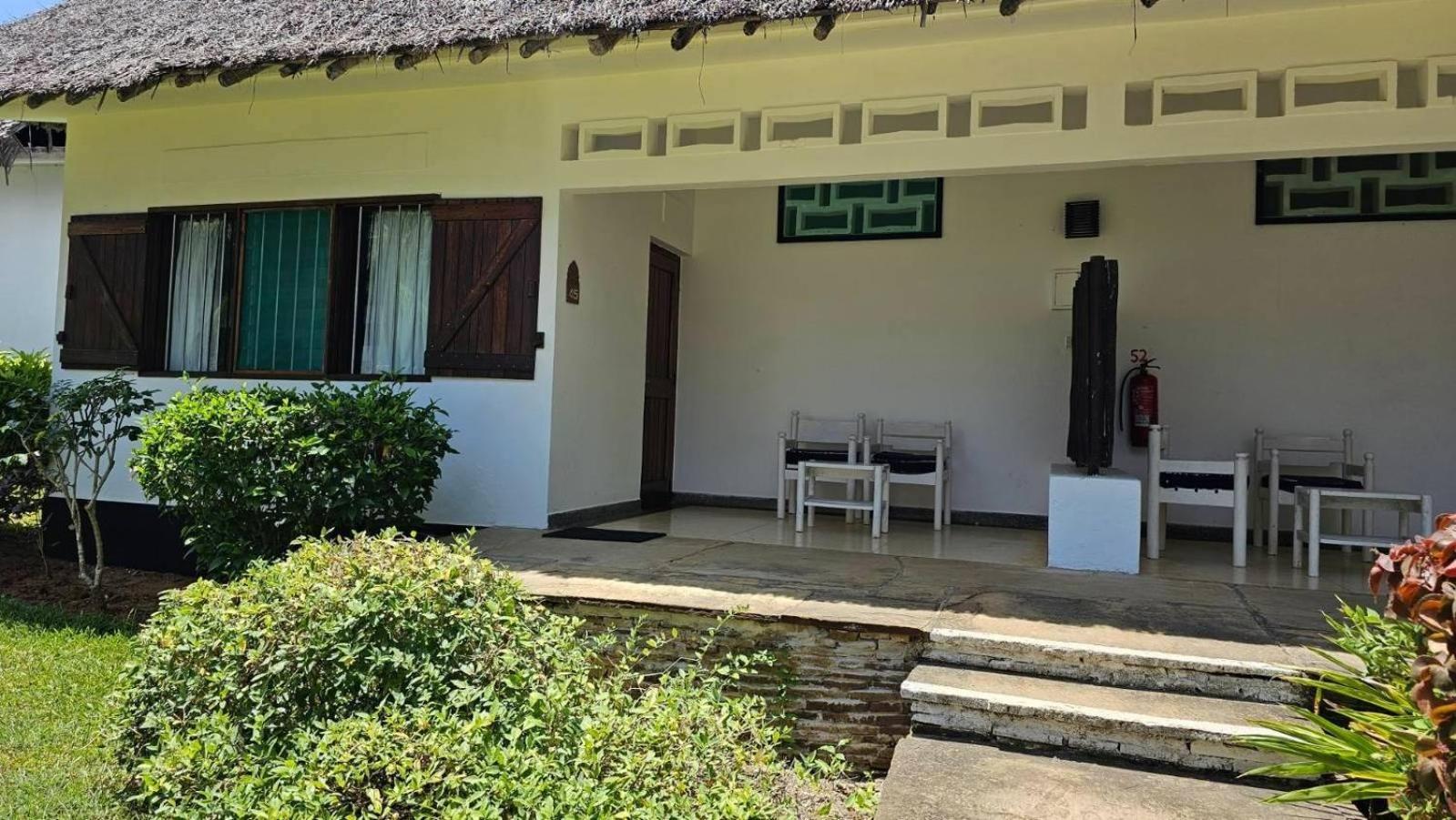 Mnarani Beach Club Kilifi Buitenkant foto