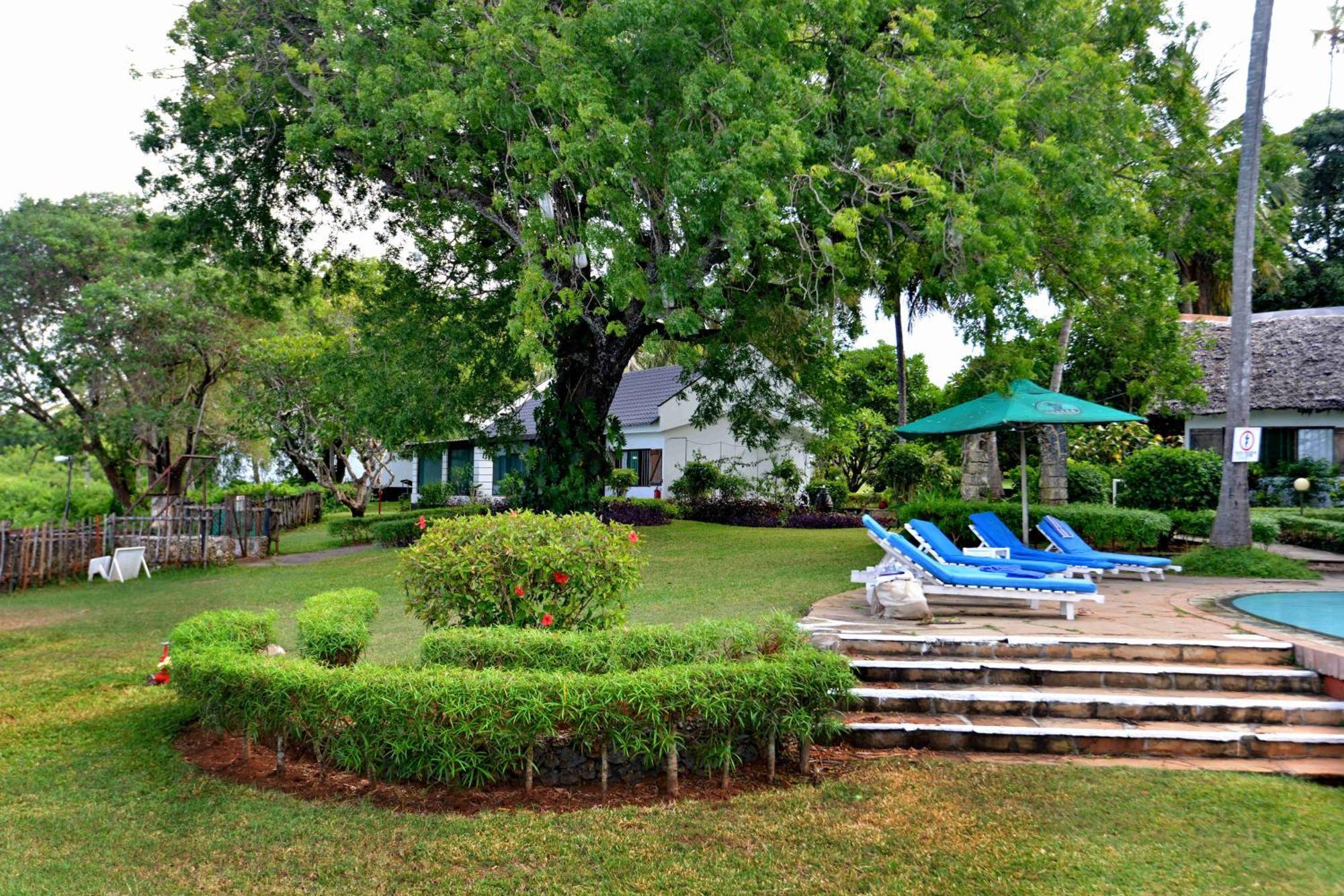 Mnarani Beach Club Kilifi Buitenkant foto