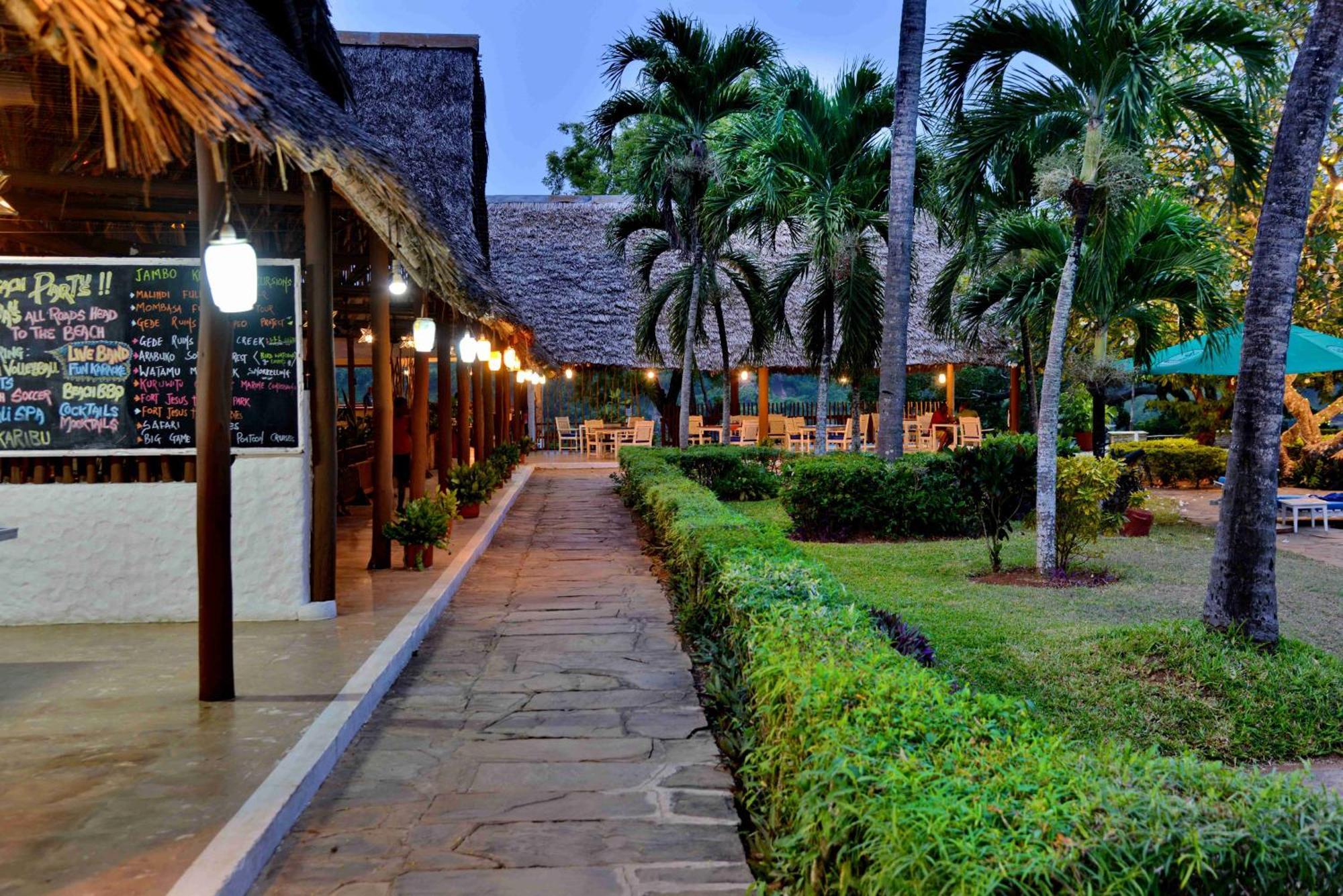 Mnarani Beach Club Kilifi Buitenkant foto