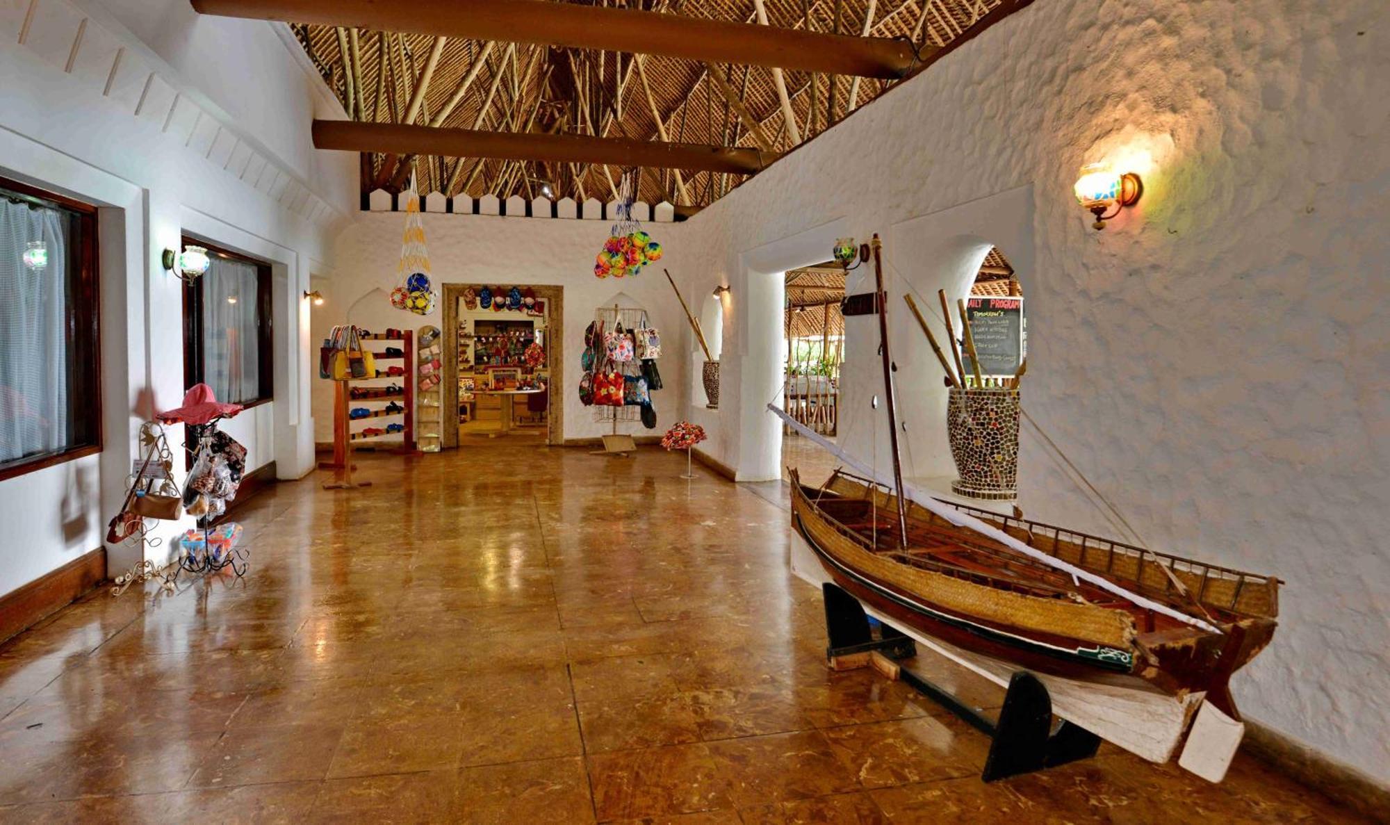 Mnarani Beach Club Kilifi Buitenkant foto