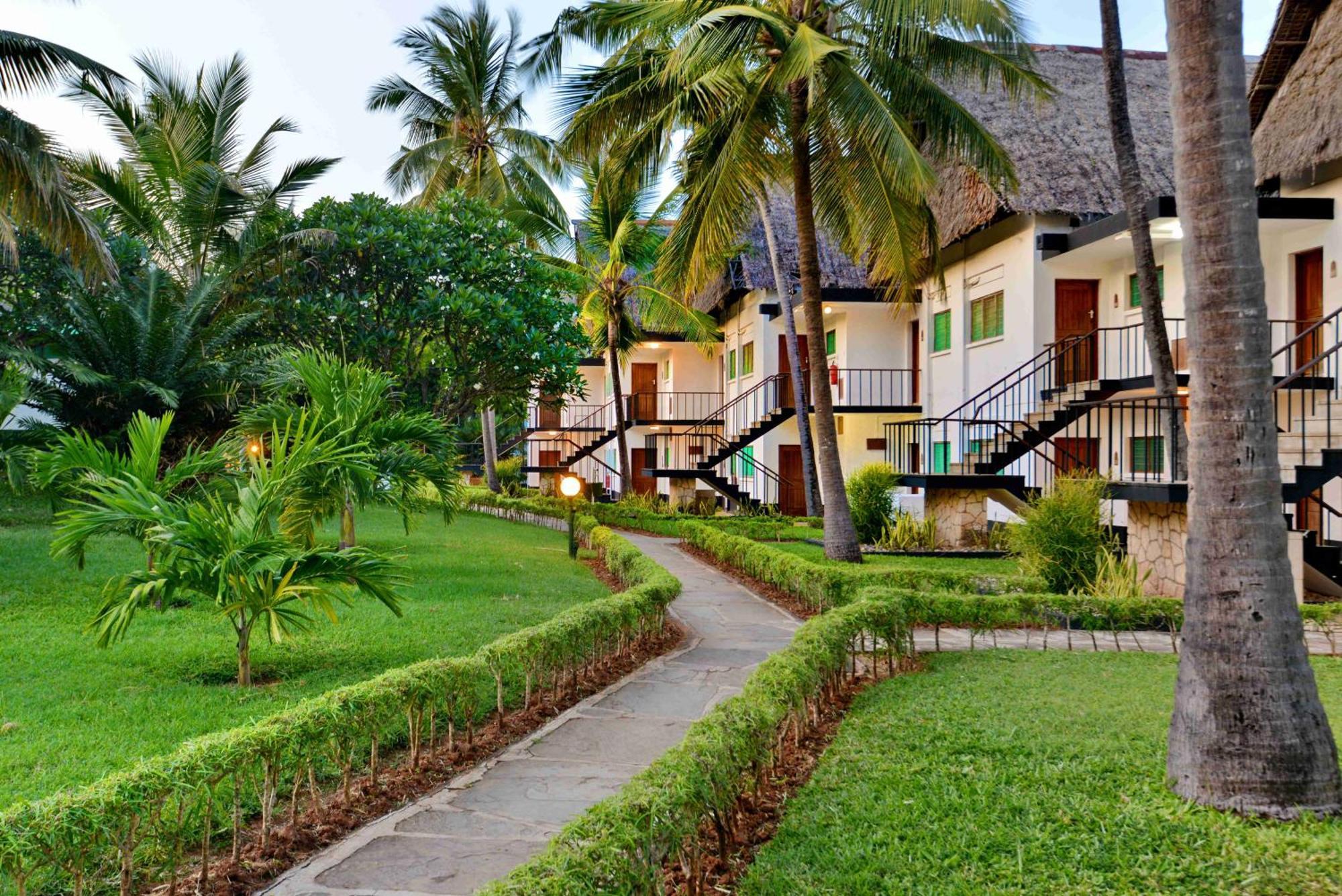 Mnarani Beach Club Kilifi Buitenkant foto