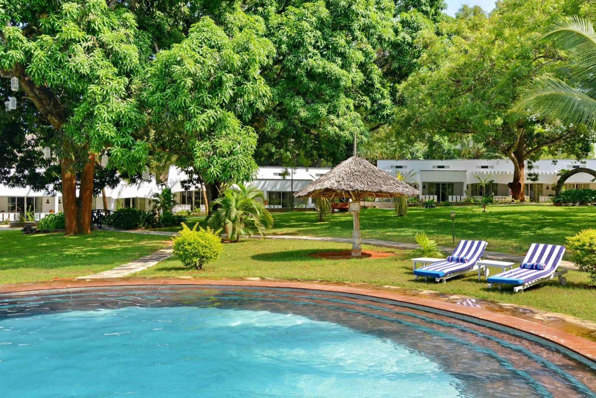Mnarani Beach Club Kilifi Buitenkant foto